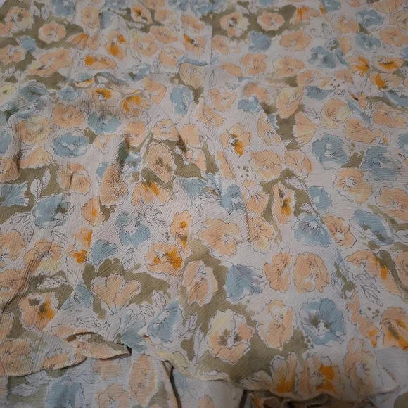 J. Jill Skirt Size 10P Petite Romantic Swishy Hem Full Pastel Floral Midi - Picture 5 of 5